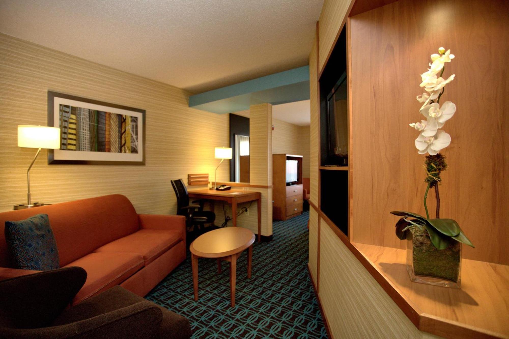 Fairfield Inn & Suites By Marriott Edison - South Plainfield Eksteriør billede