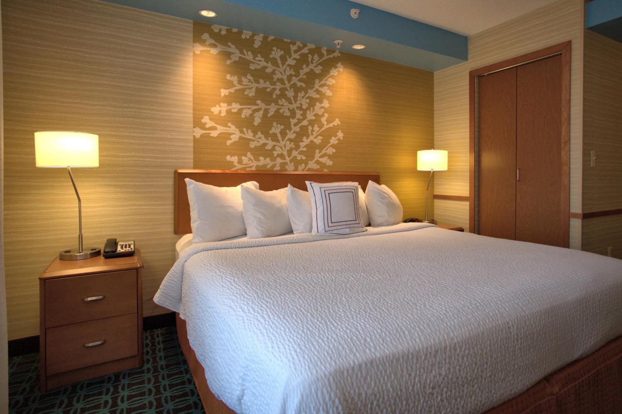 Fairfield Inn & Suites By Marriott Edison - South Plainfield Eksteriør billede