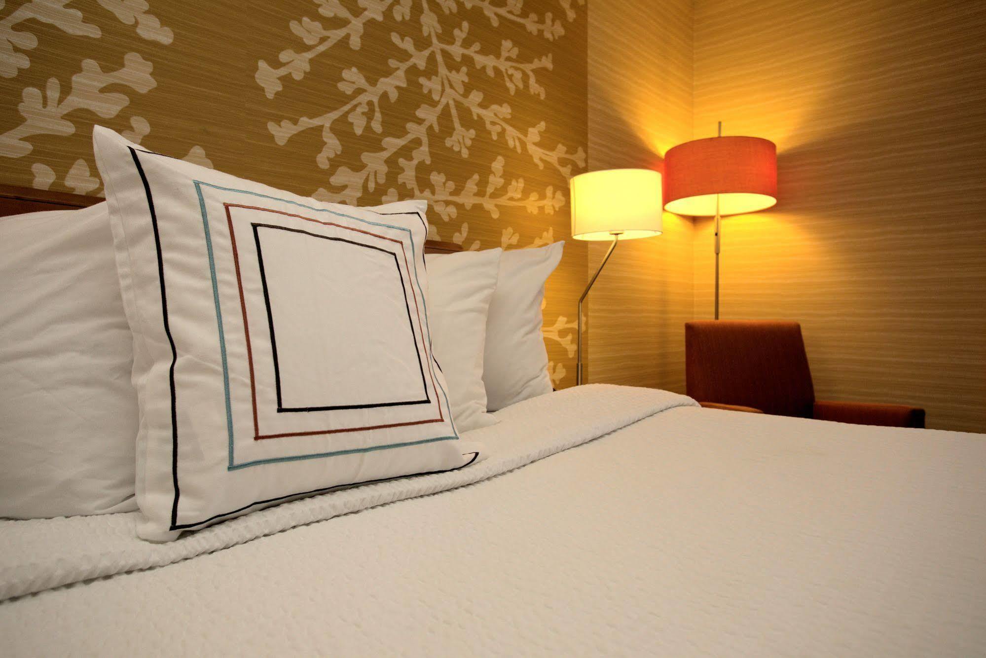 Fairfield Inn & Suites By Marriott Edison - South Plainfield Eksteriør billede