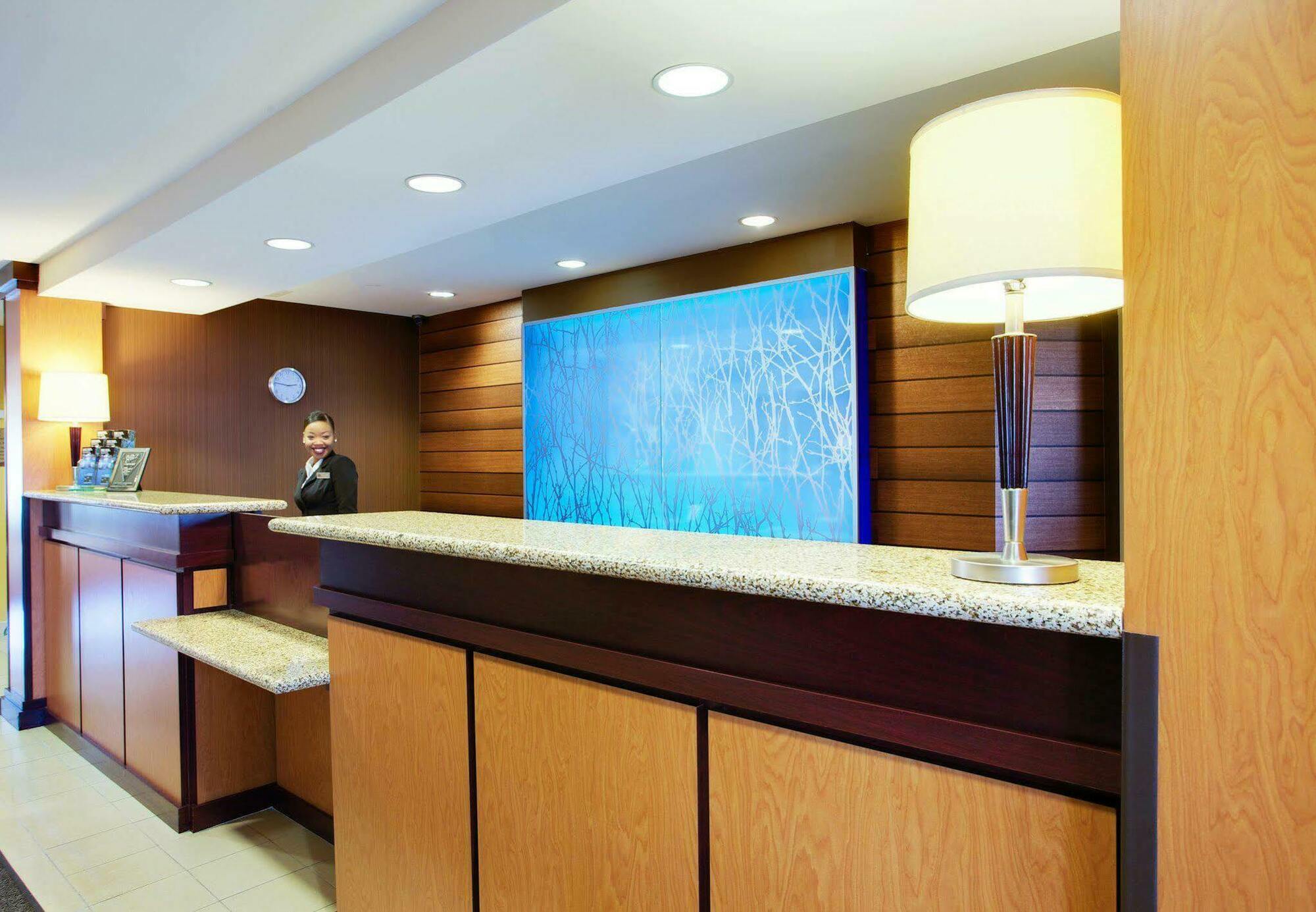 Fairfield Inn & Suites By Marriott Edison - South Plainfield Eksteriør billede