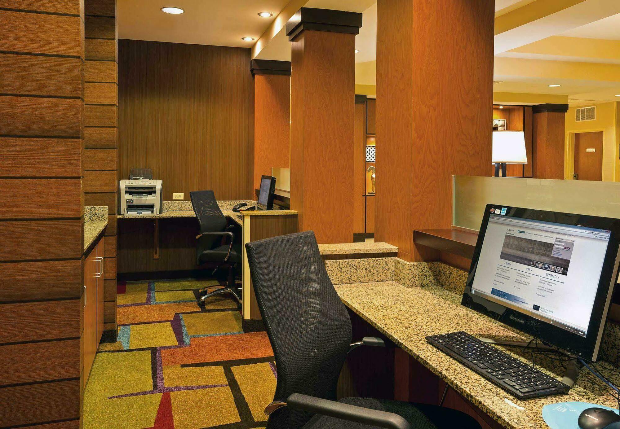 Fairfield Inn & Suites By Marriott Edison - South Plainfield Eksteriør billede